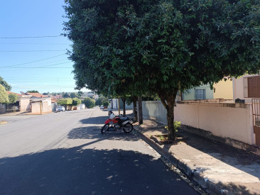 Avenida Targino de Oliveira Lima, 398