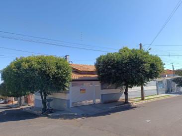 Rua Toshio Sato, 330