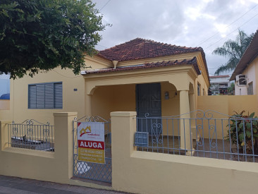 Rua Rodolfo Zaros, 385