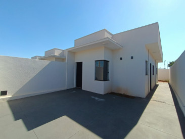 Rua Padre José Maria Louveira, 426